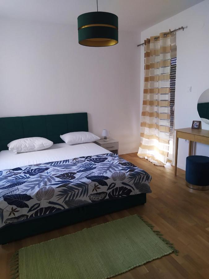 New Luxury 3 Bedroom 4 Air Conditioners Zadar Exterior foto